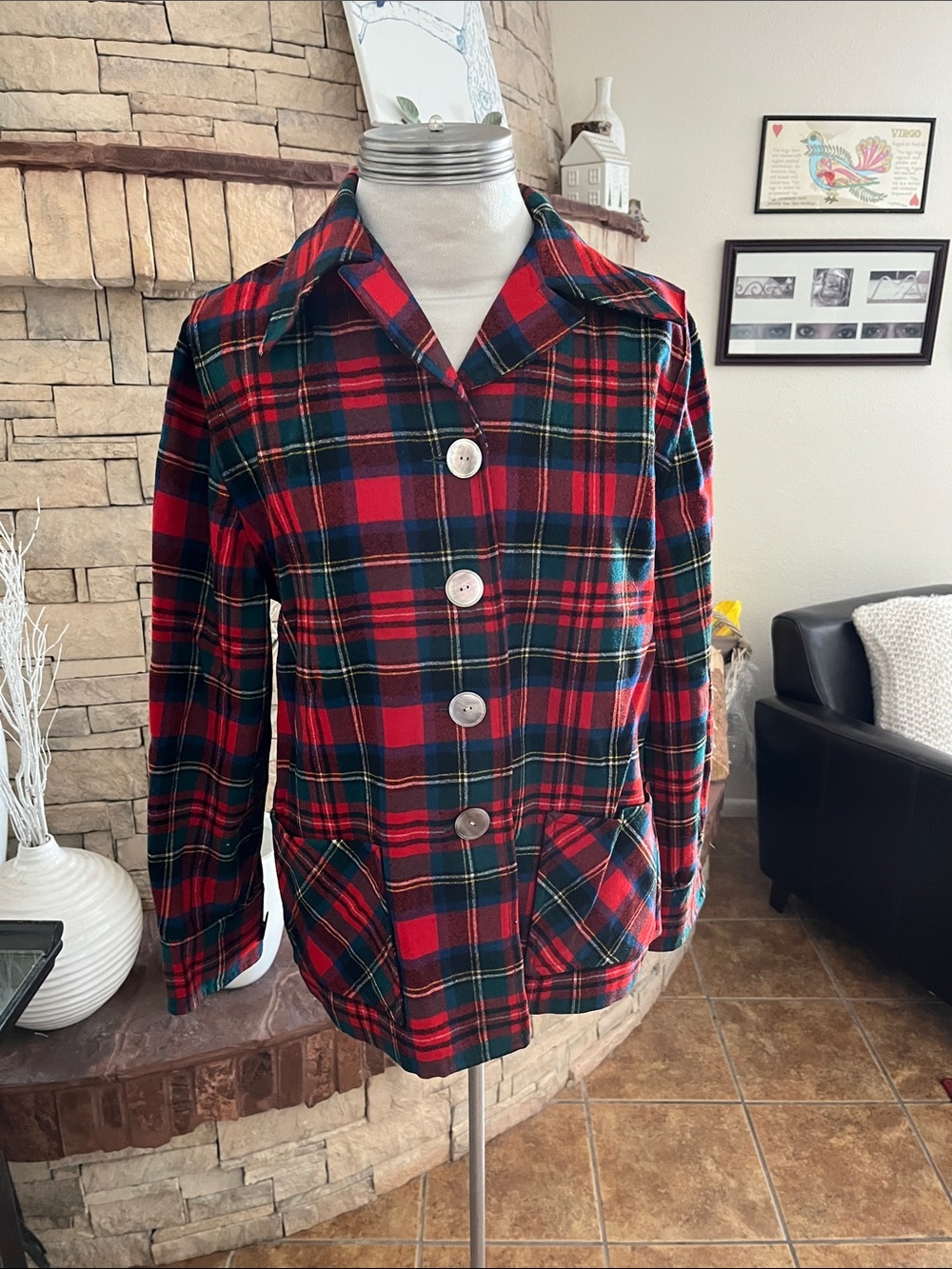 Vintage Pendleton Plaid 100 Virgin Wool Jacket Top Red  40s 50s